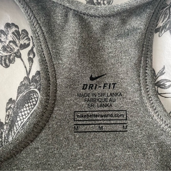 Nike Sports Bra - Picture 3 of 3